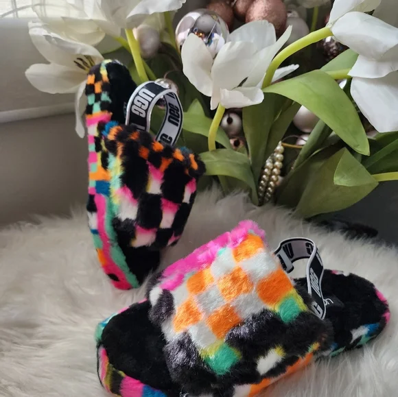 UGG Fluff Yeah Checks Multi Slide  Women Slippers brand New - Picture 12 of 13
